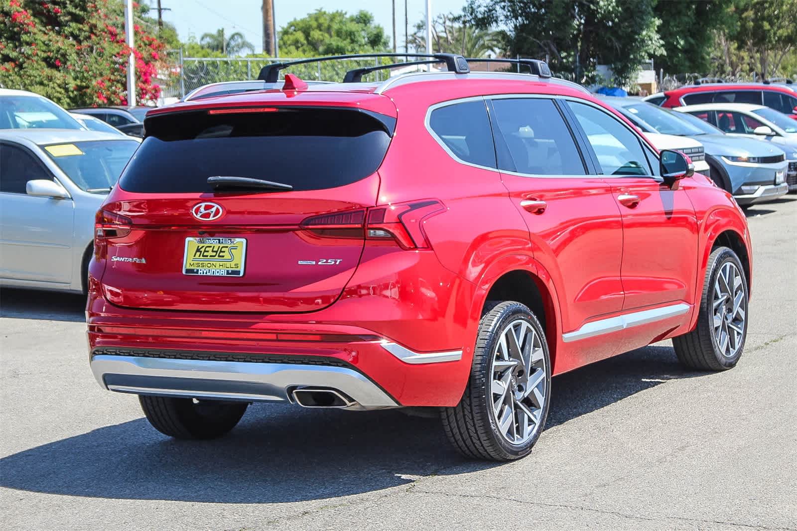 Thumbnail: 2023 Hyundai Santa Fe - 4