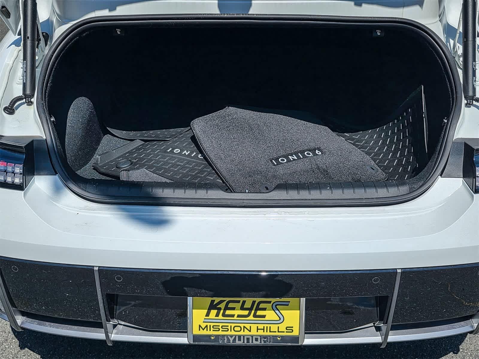 Thumbnail: 2025 Hyundai Ioniq 6 - 13