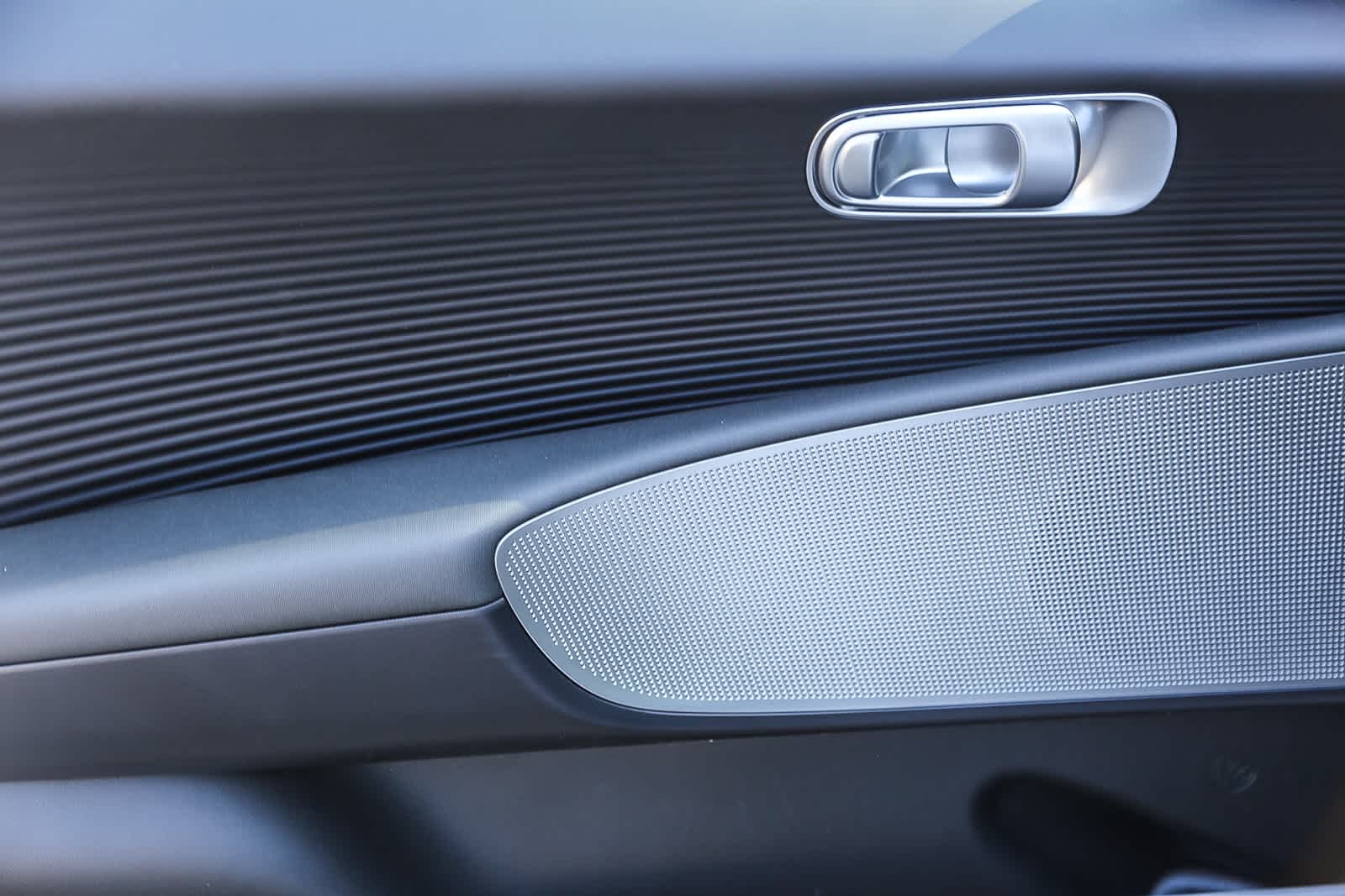 Thumbnail: 2025 Hyundai Ioniq 6 - 22