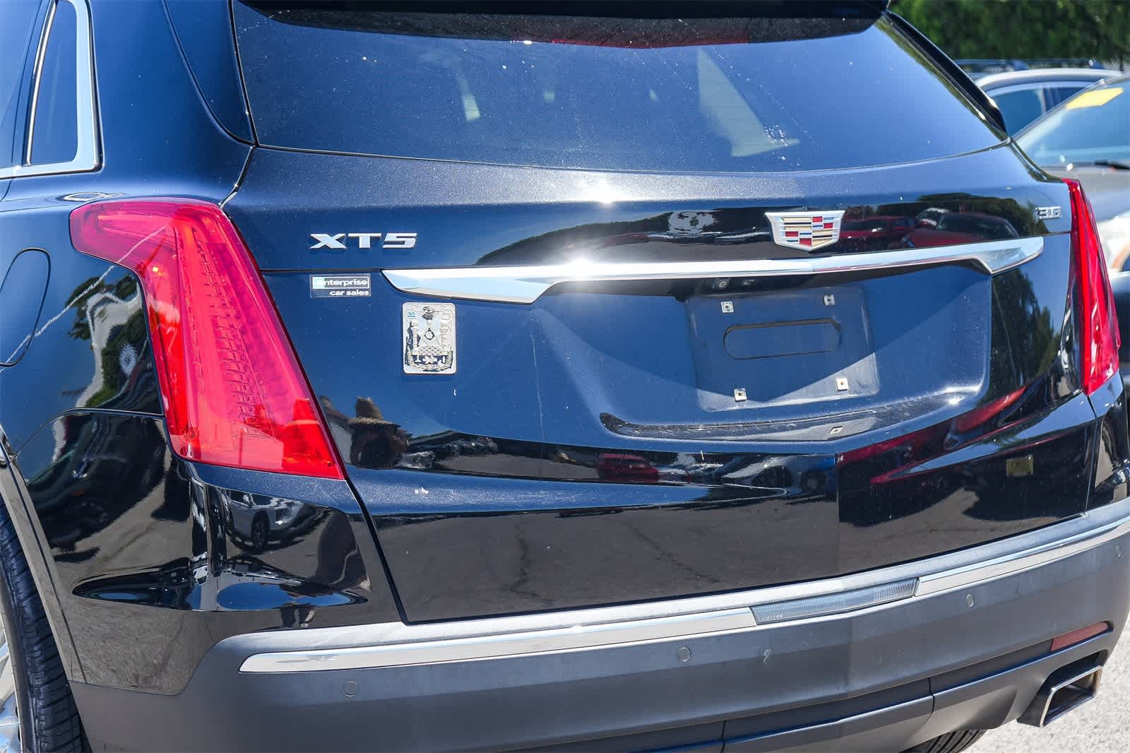 Thumbnail: 2019 Cadillac XT5 - 11