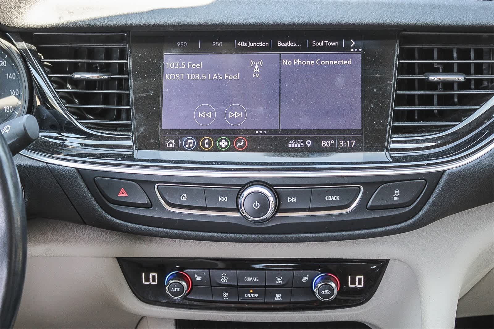 Thumbnail: 2019 Buick Regal - 16