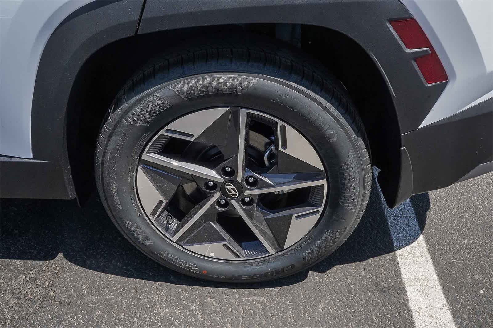 Thumbnail: 2025 Hyundai Tucson - 8