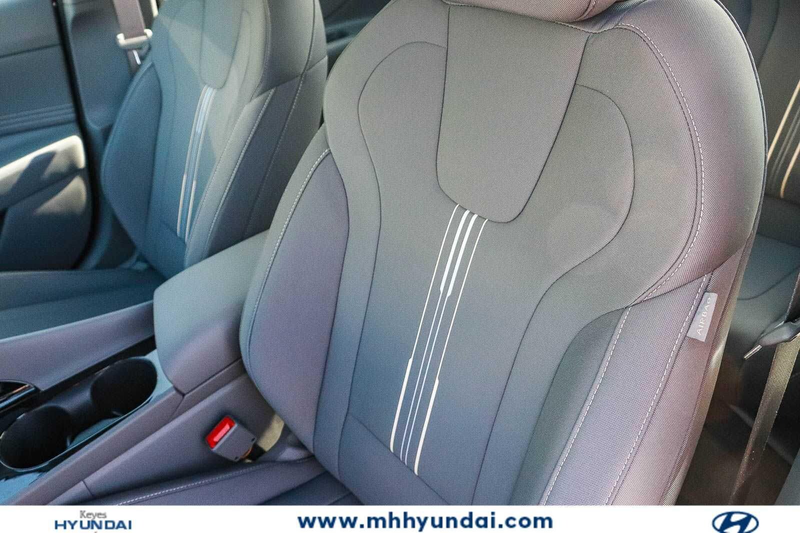 Thumbnail: 2026 Hyundai Elantra - 26
