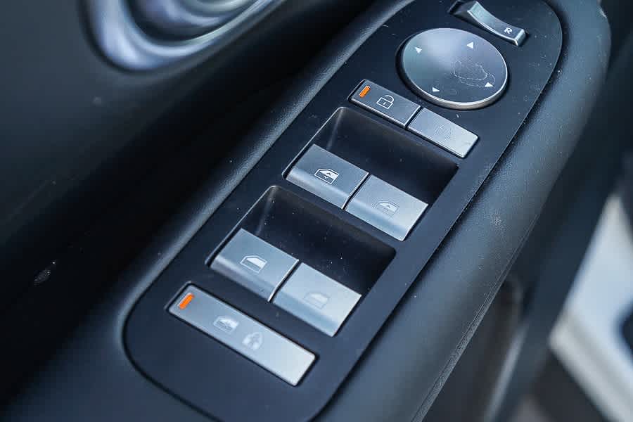 Thumbnail: 2026 Hyundai Ioniq - 24