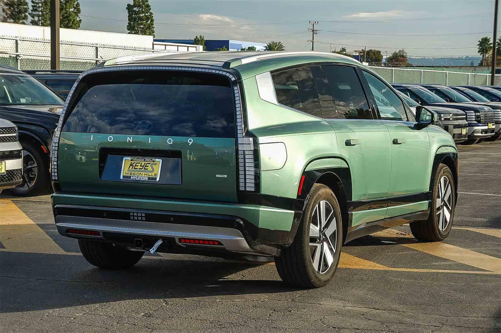 Thumbnail: 2026 Hyundai Ioniq - 4