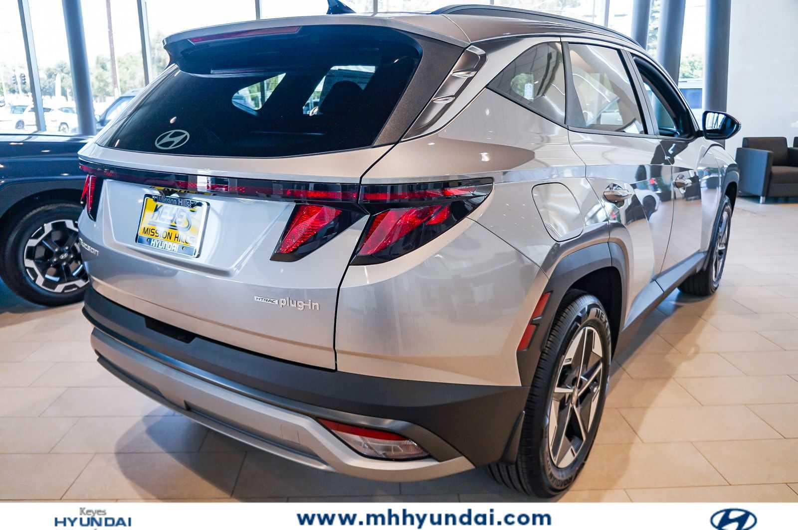 Thumbnail: 2026 Hyundai Tucson - 3