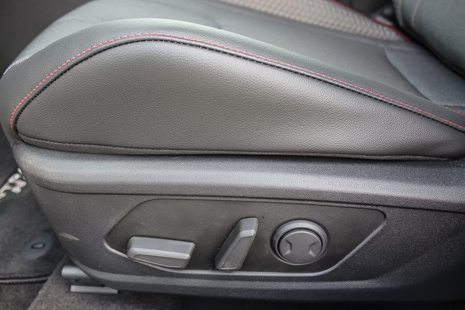 Thumbnail: 2025 Hyundai Elantra - 23