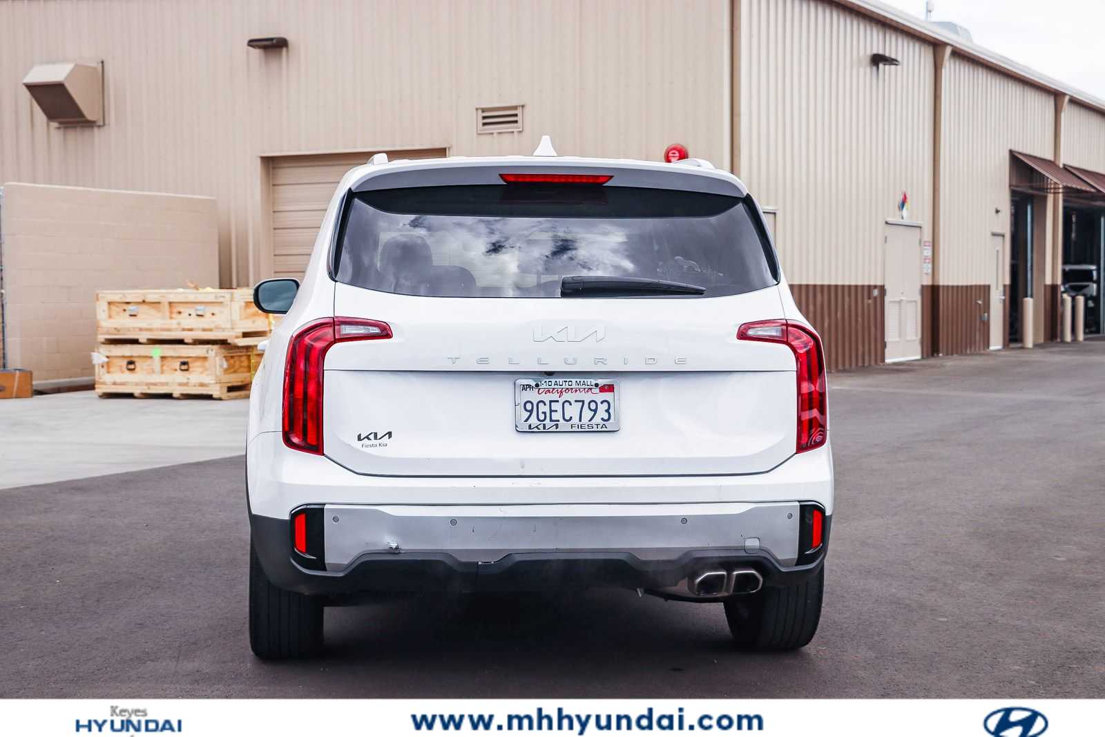 Thumbnail: 2023 Kia Telluride - 2