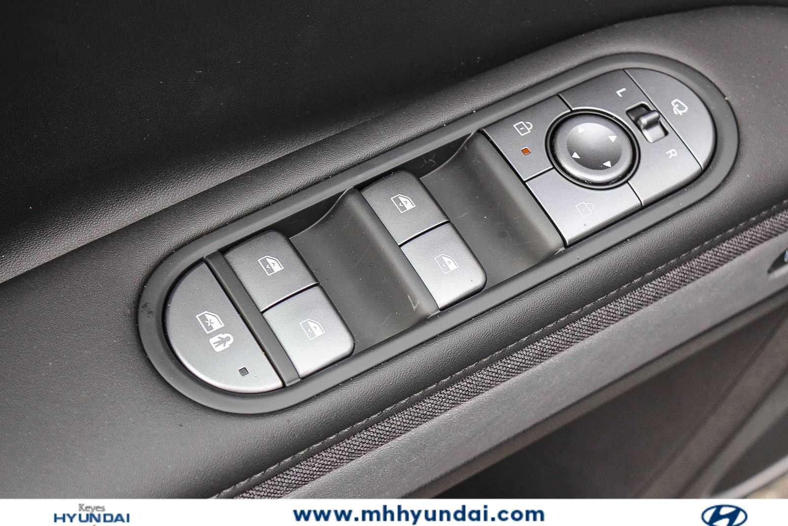 Thumbnail: 2026 Hyundai Ioniq 5 - 27