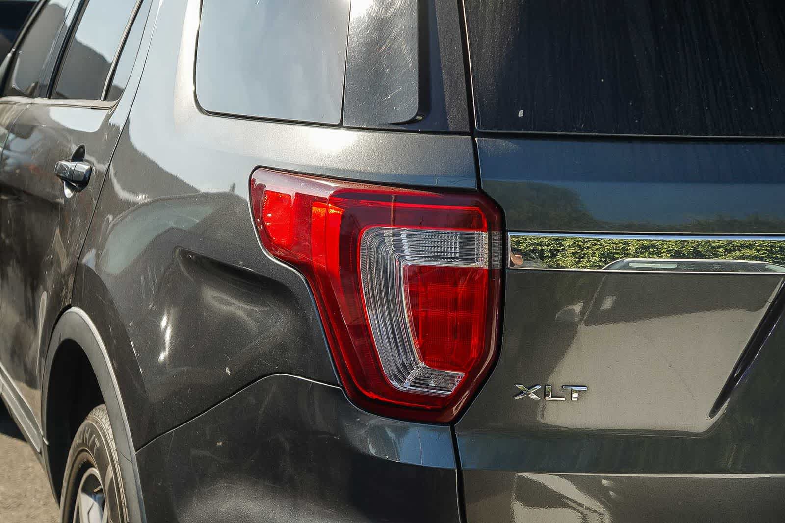 Thumbnail: 2017 Ford Explorer - 5