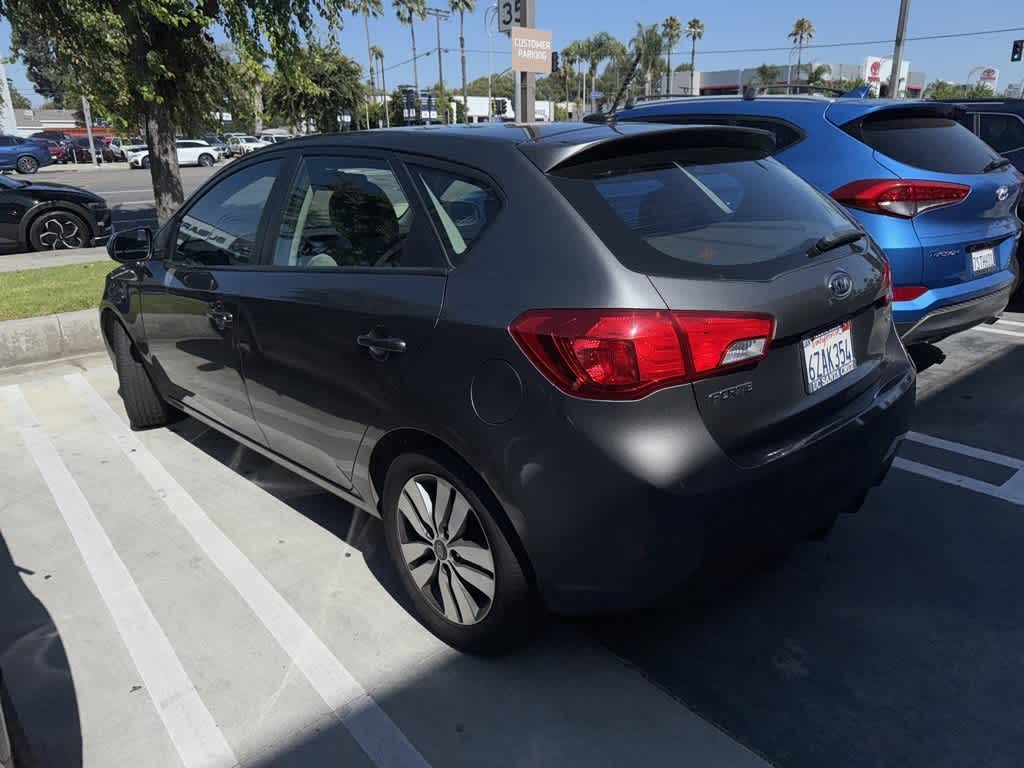 Thumbnail: 2013 Kia Forte - 10