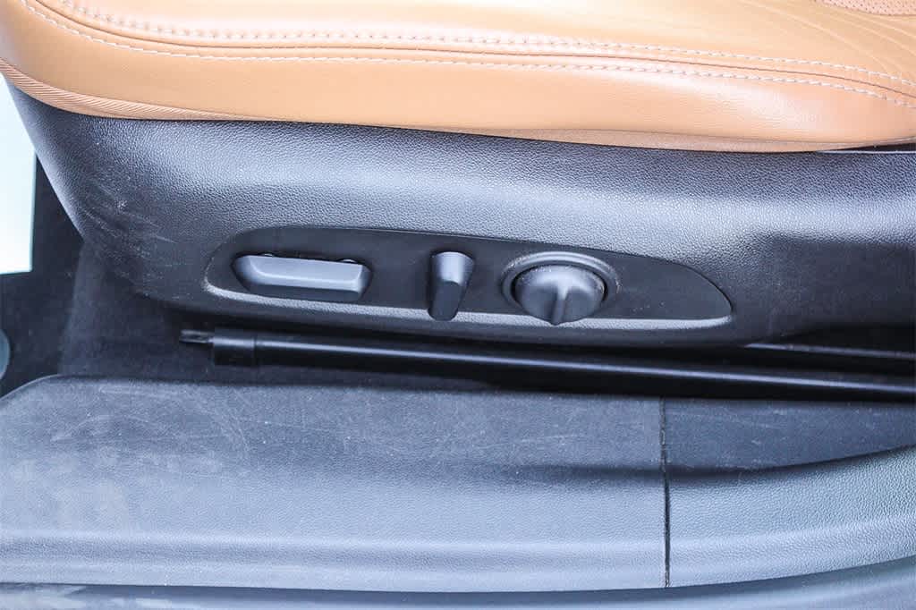 Thumbnail: 2017 Buick LaCrosse - 21