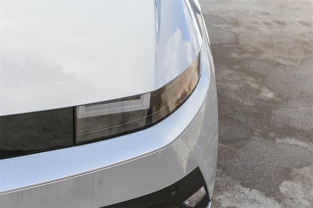 Thumbnail: 2026 Hyundai Ioniq 5 - 12