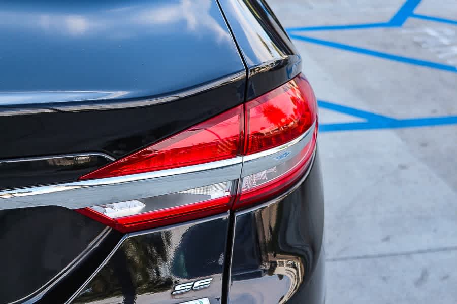 Thumbnail: 2018 Ford Fusion - 7