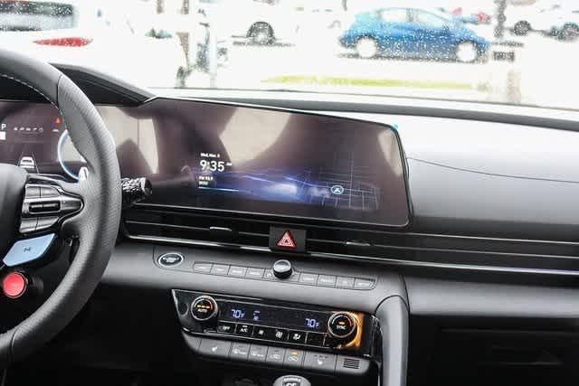 2025 Hyundai Elantra SE 15