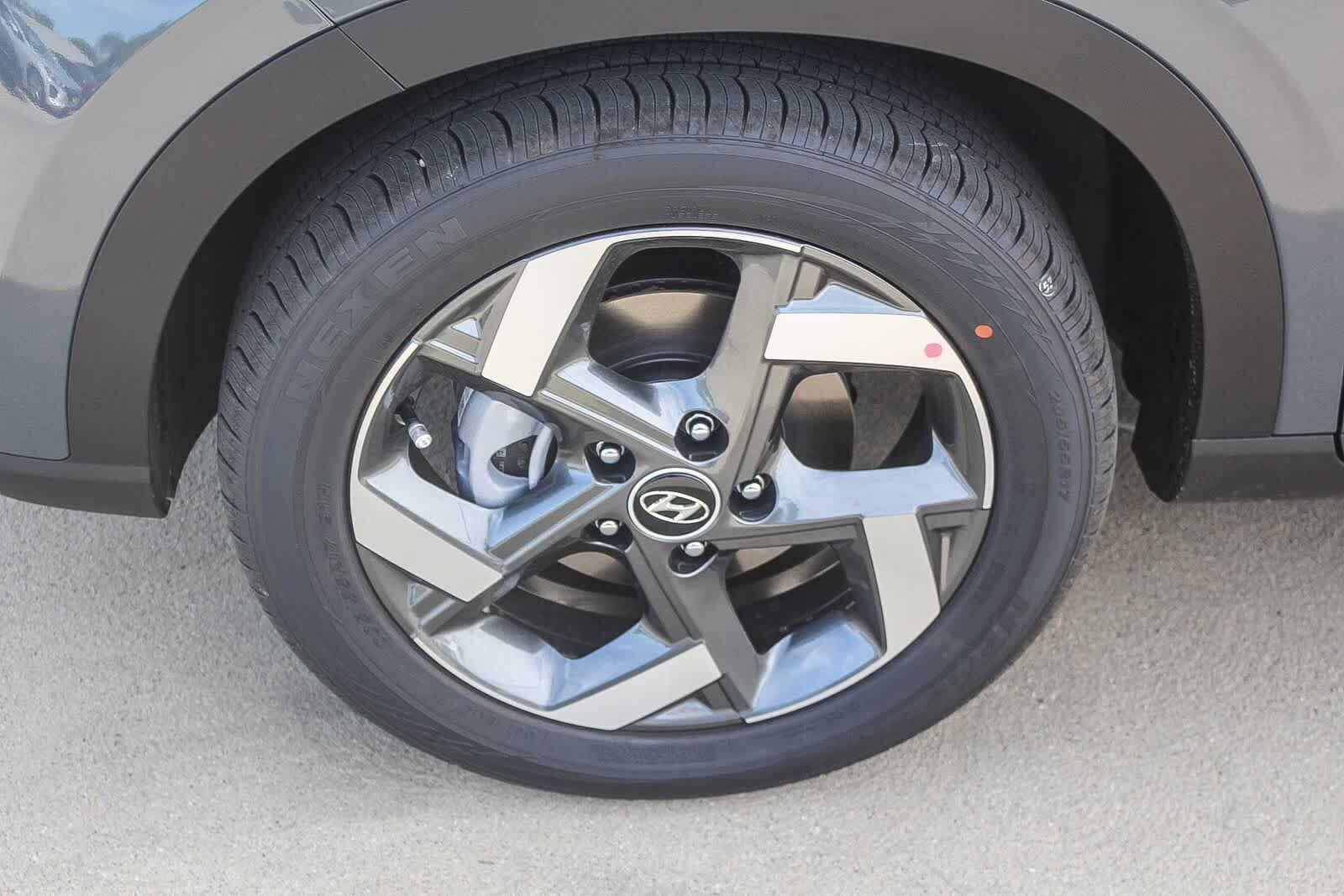 Thumbnail: 2026 Hyundai Venue - 11