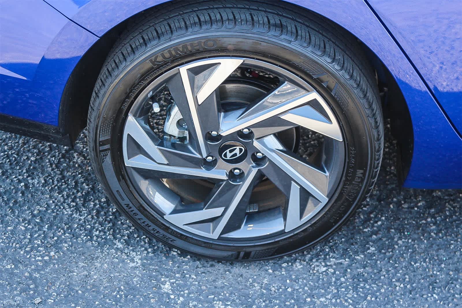 Thumbnail: 2025 Hyundai Elantra - 11