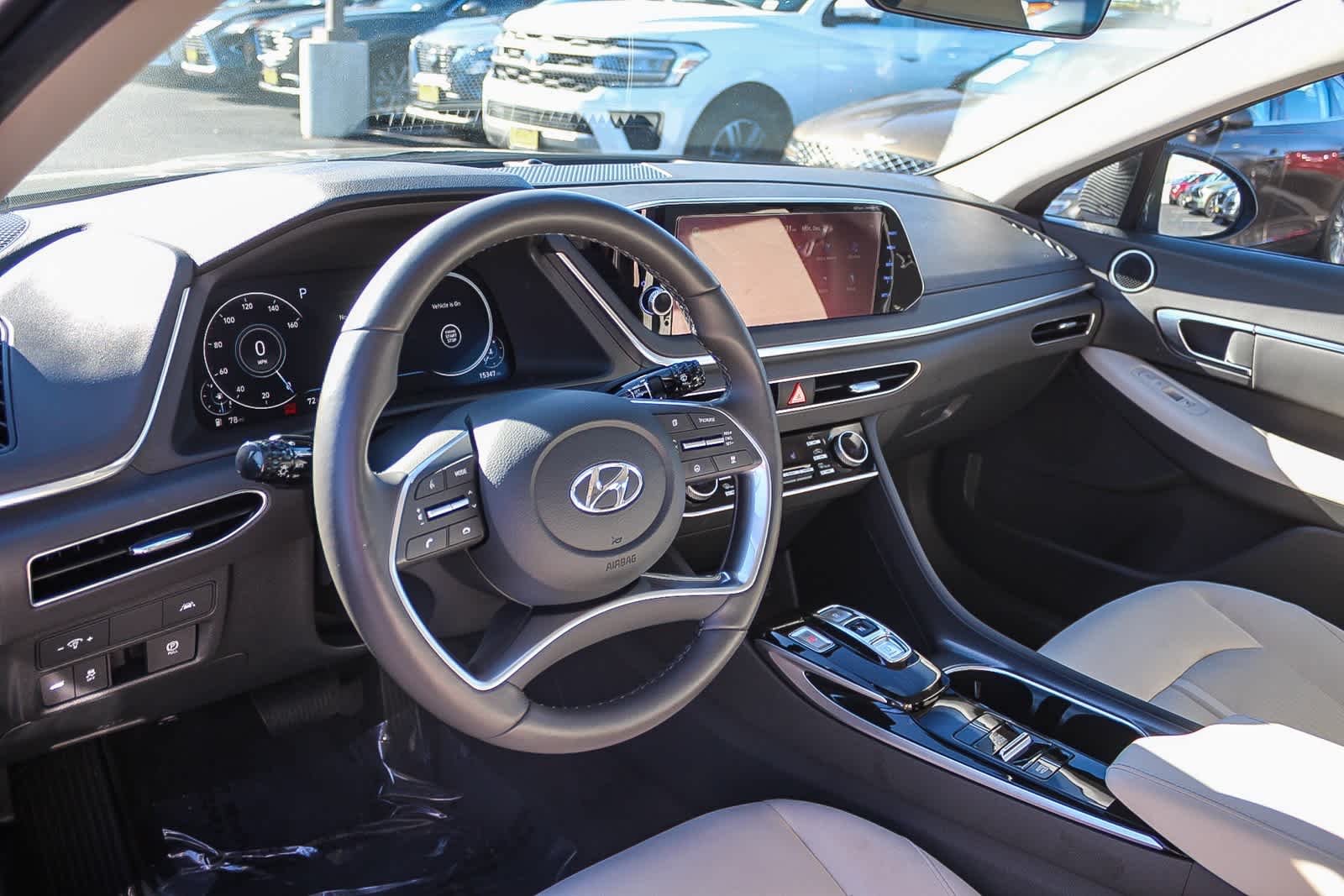 Thumbnail: 2023 Hyundai Sonata - 22