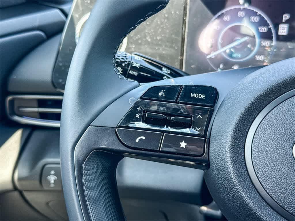 Thumbnail: 2025 Hyundai Elantra - 17