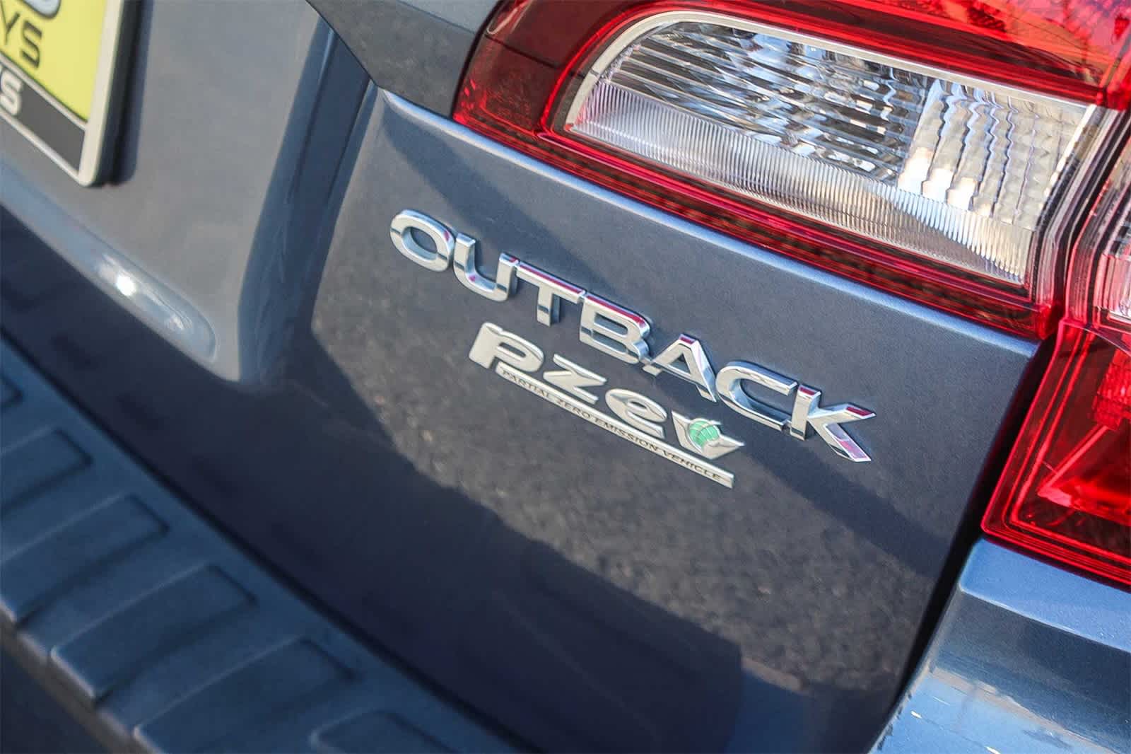 Thumbnail: 2017 Subaru Outback - 12