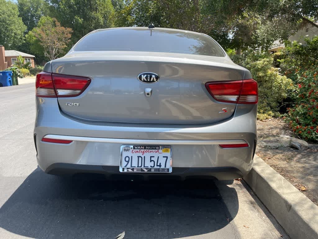 Thumbnail: 2021 Kia Rio - 10