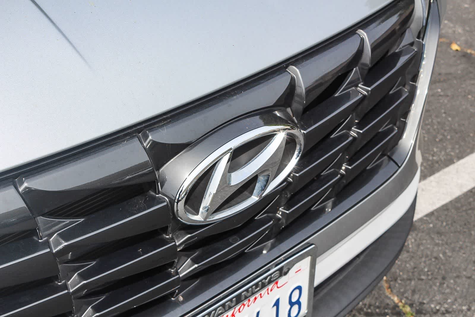 Thumbnail: 2022 Hyundai Tucson - 17