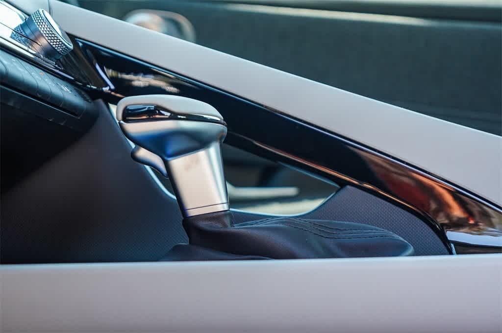 Thumbnail: 2025 Hyundai Elantra - 22