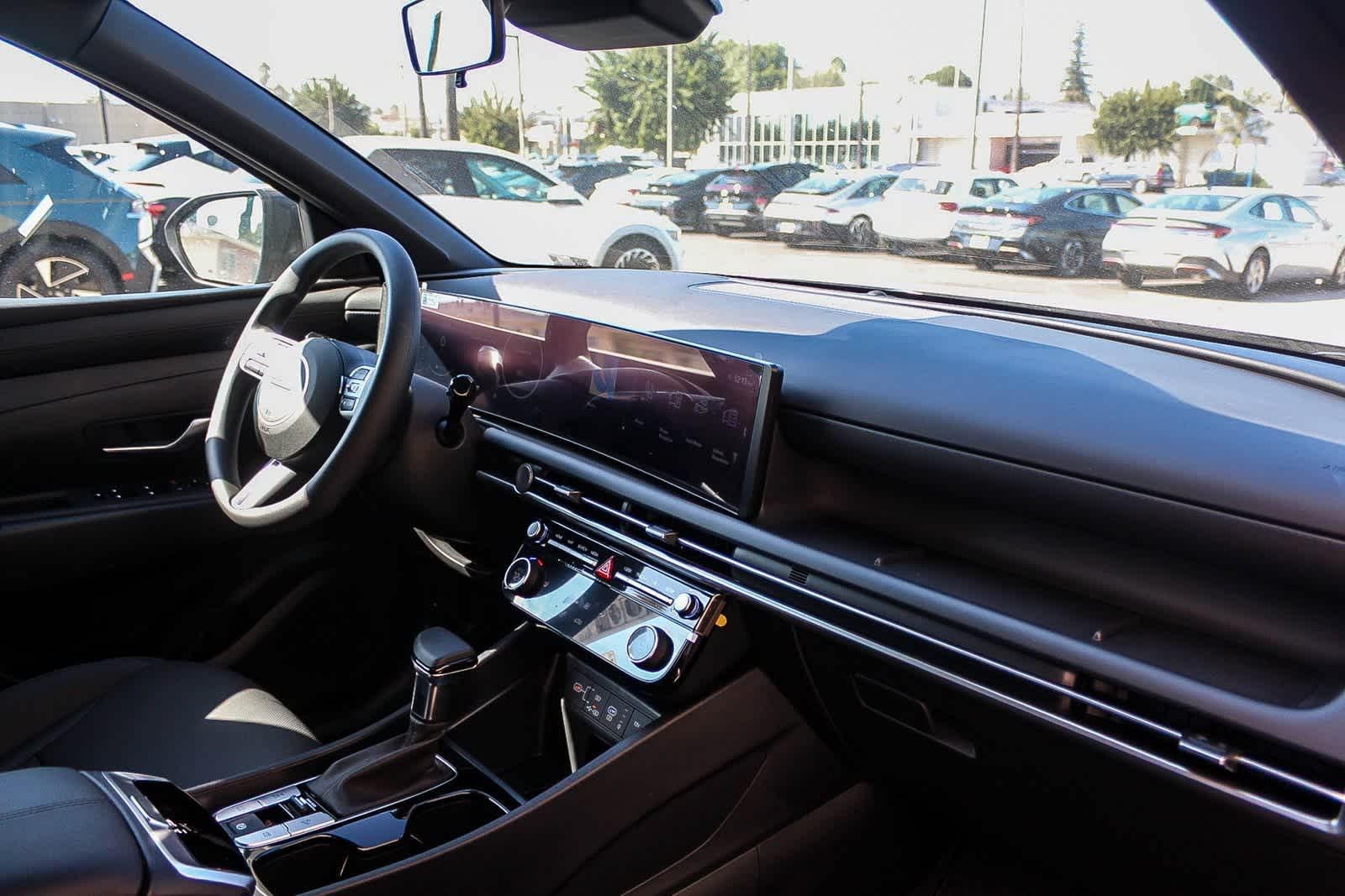 Thumbnail: 2026 Hyundai Santa Cruz - 22