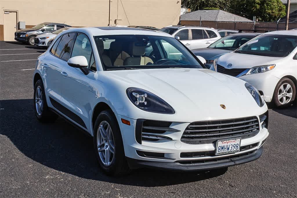 2019 Porsche Macan photo 2