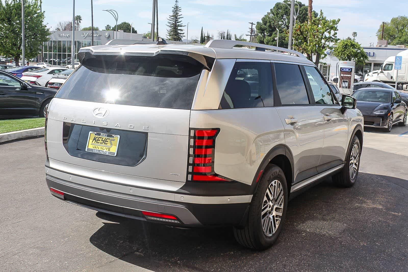 Thumbnail: 2026 Hyundai Palisade - 4