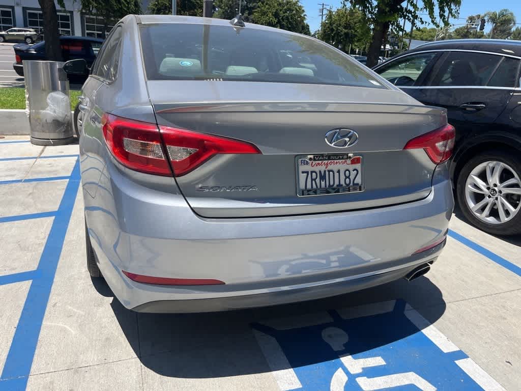 Thumbnail: 2016 Hyundai Sonata - 12