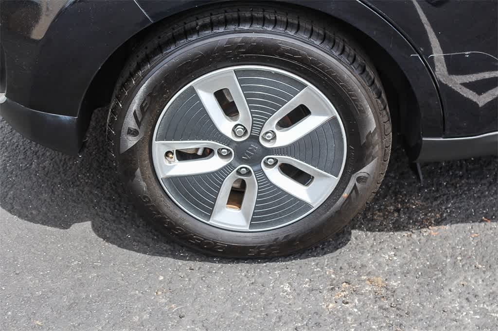 Thumbnail: 2019 Kia Soul EV - 8