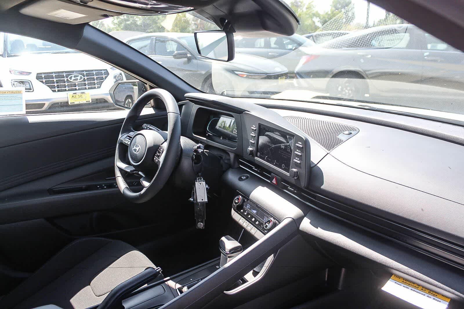 Thumbnail: 2026 Hyundai Elantra - 22