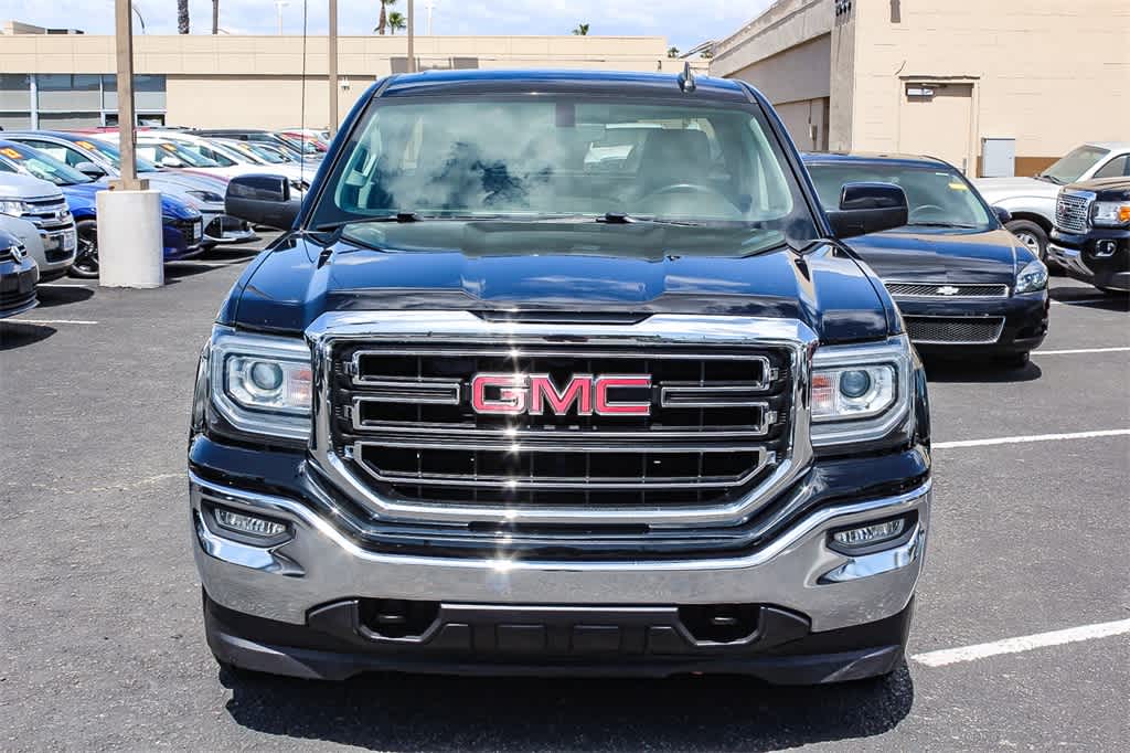 2018 GMC Sierra 1500 SLE 2
