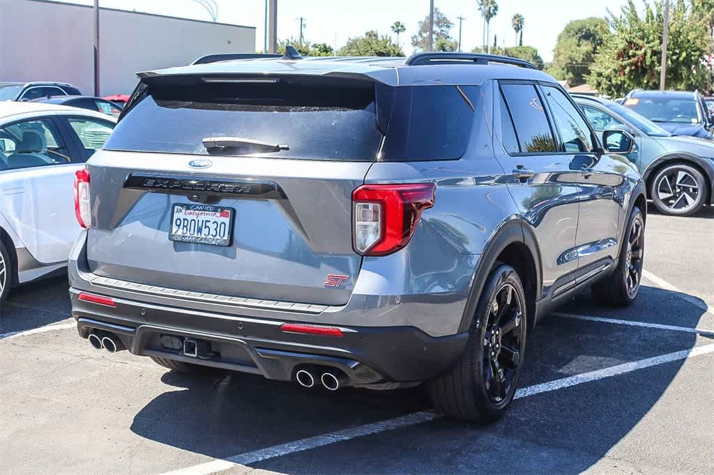 Thumbnail: 2022 Ford Explorer - 4