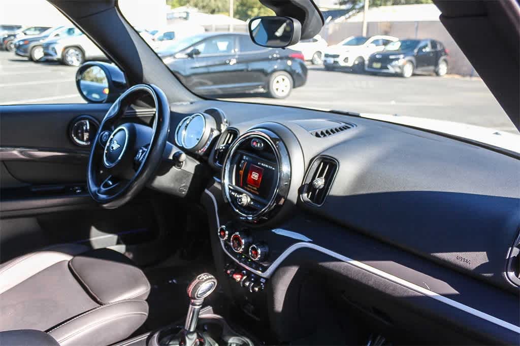 Thumbnail: 2019 MINI Cooper Countryman - 21