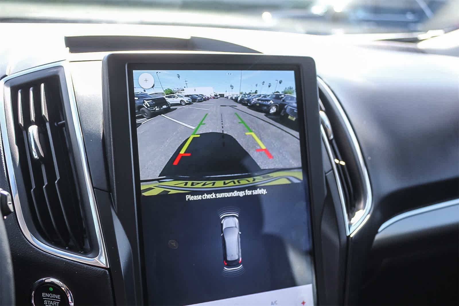 Thumbnail: 2022 Ford Edge - 34