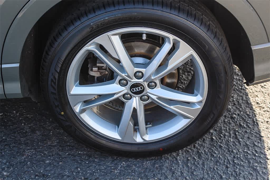 Thumbnail: 2021 Audi Q3 - 9