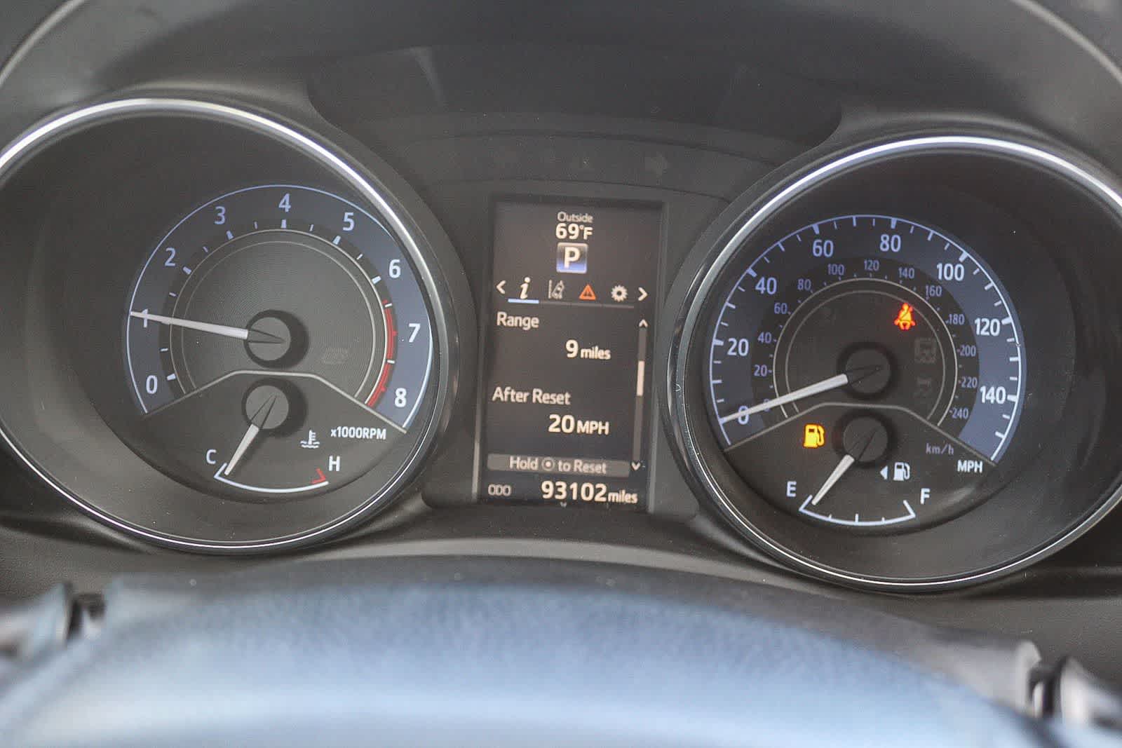 Thumbnail: 2018 Toyota Corolla iM - 31