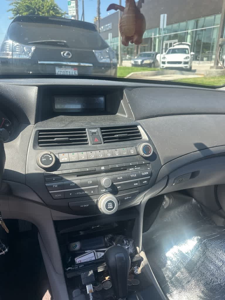 Thumbnail: 2010 Honda Accord - 17