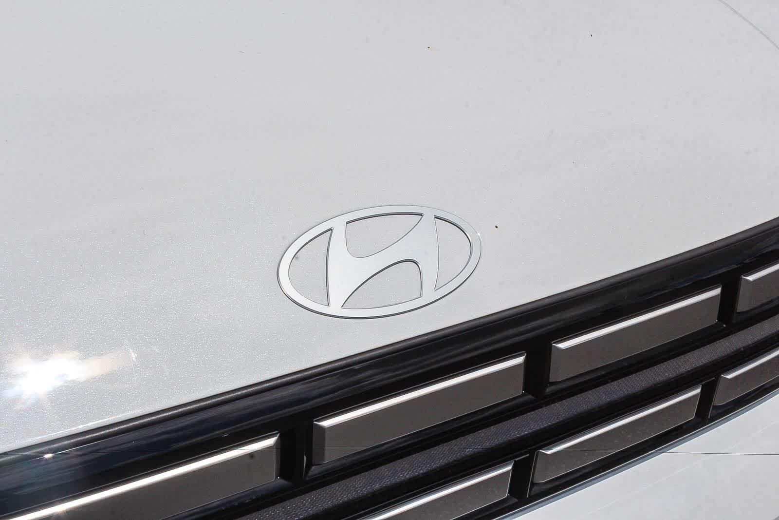 Thumbnail: 2026 Hyundai Santa Fe - 13