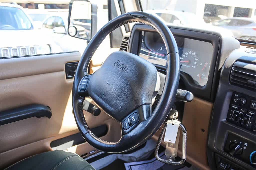 Thumbnail: 2002 Jeep Wrangler - 14