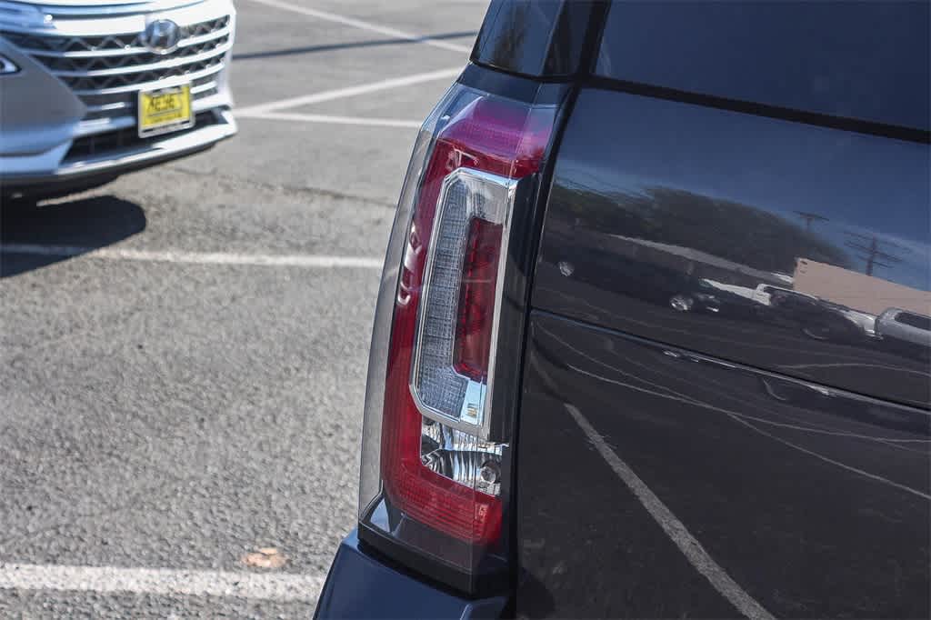 Thumbnail: 2015 GMC Yukon XL - 8