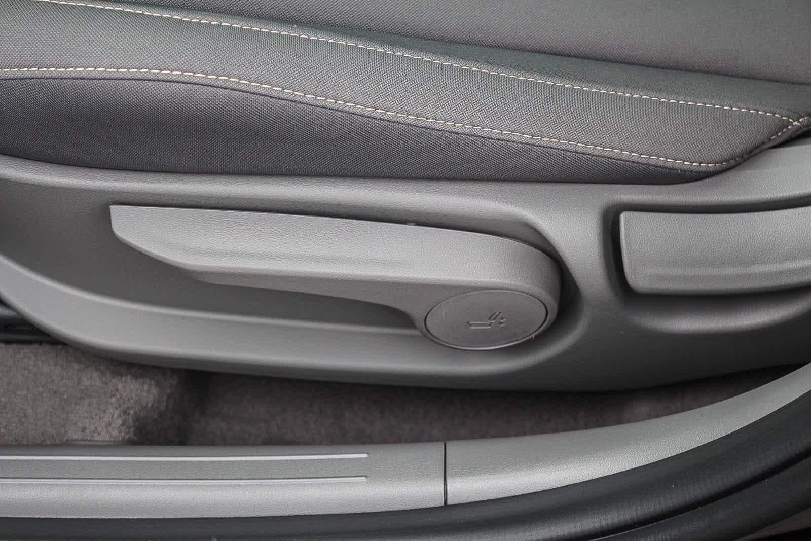 Thumbnail: 2026 Hyundai Elantra - 28