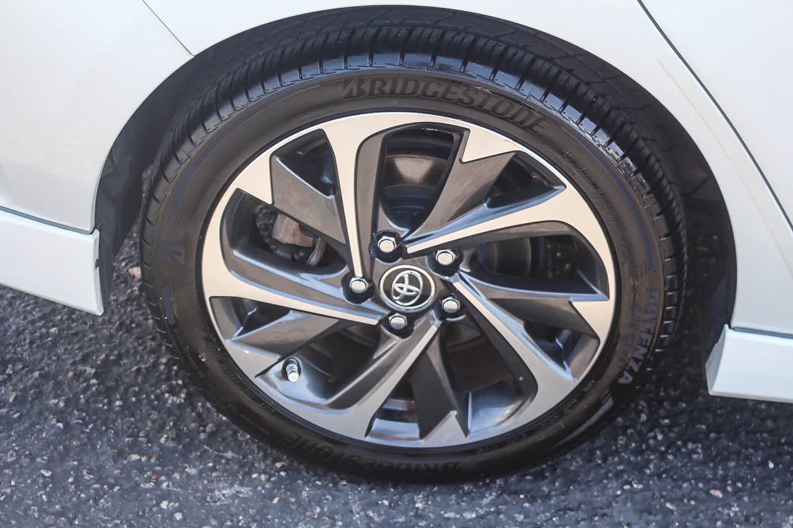 Thumbnail: 2018 Toyota Corolla iM - 12