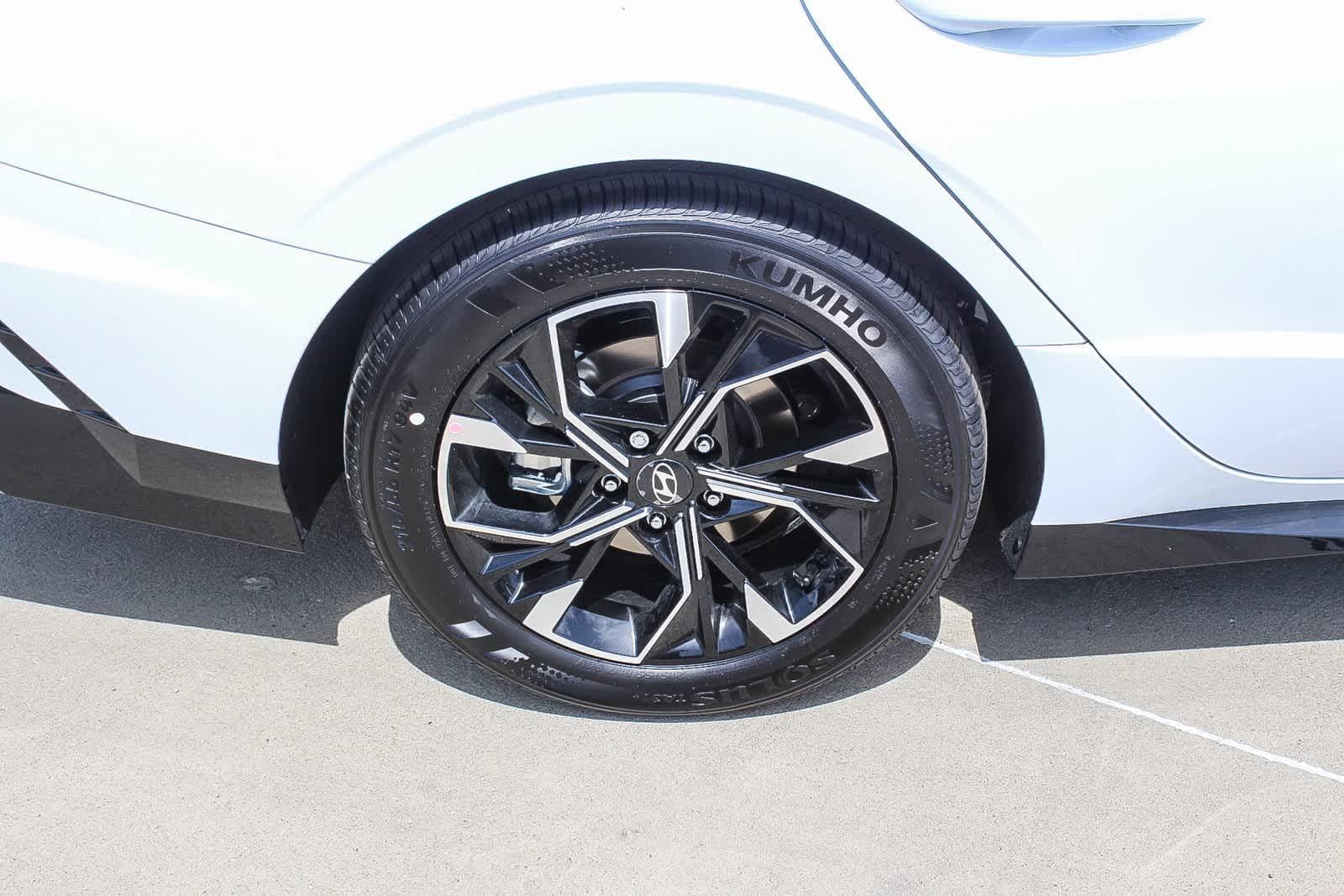 Thumbnail: 2025 Hyundai Sonata - 9