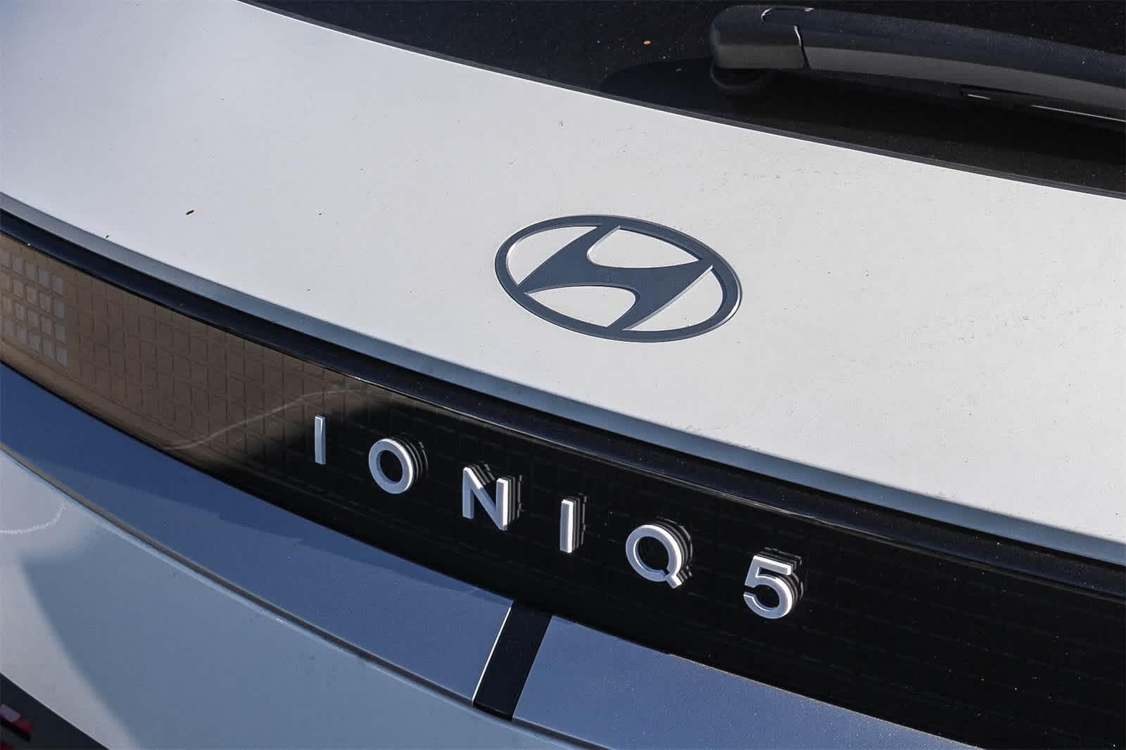 Thumbnail: 2026 Hyundai Ioniq 5 - 9