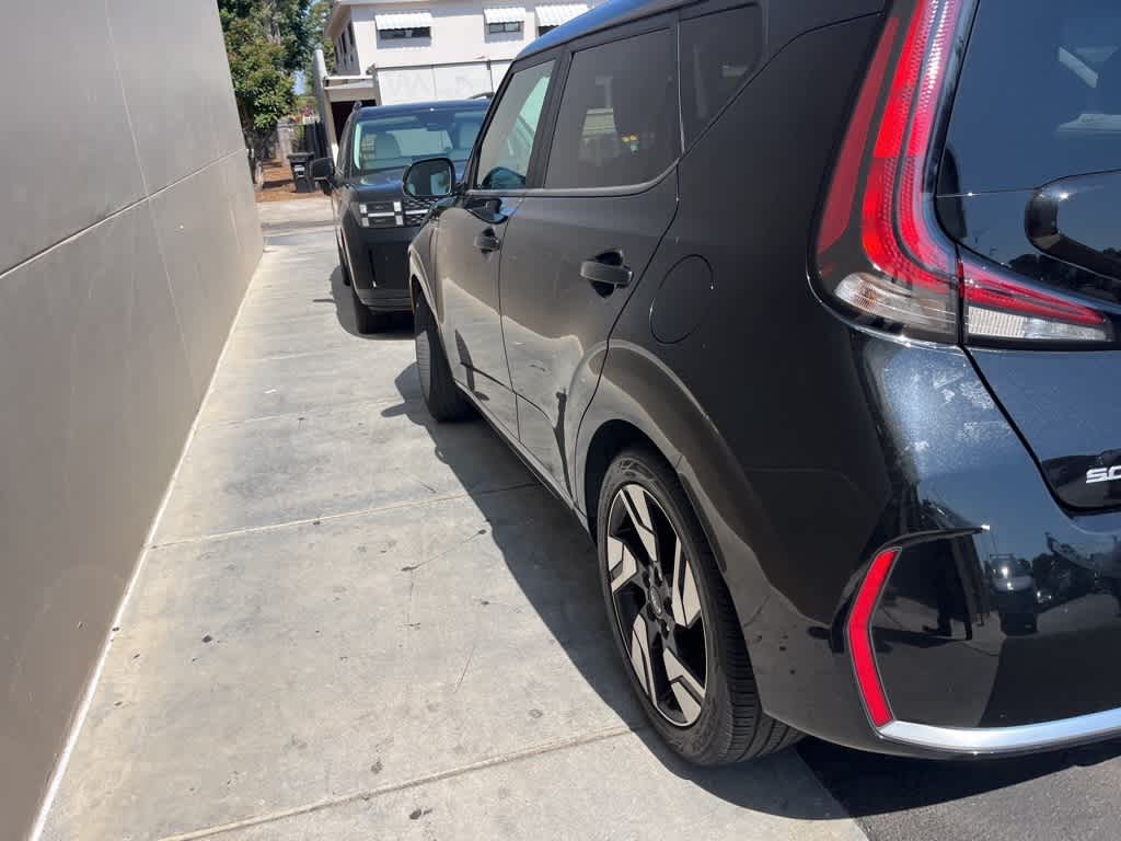 Thumbnail: 2023 Kia Soul - 11