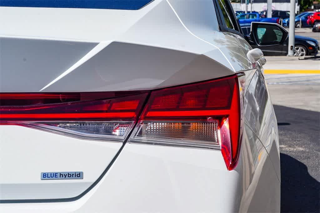 Thumbnail: 2025 Hyundai Elantra - 11