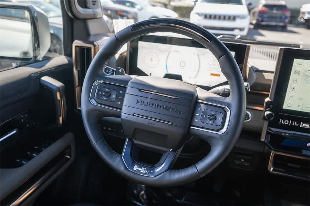 Thumbnail: 2024 GMC Hummer EV - 15